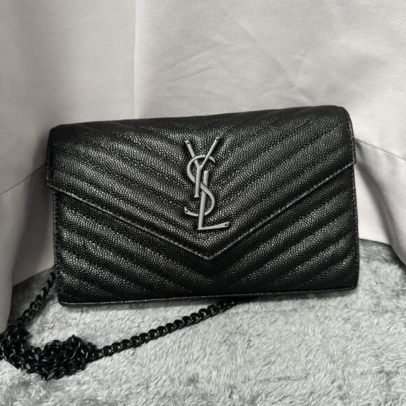 Yves Saint Laurent Black shoulder bag - Picture 1 of 6